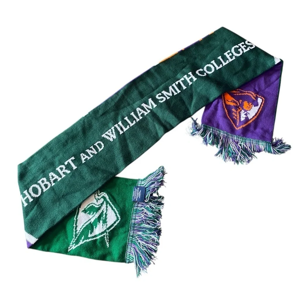 Hobart and William Smith Colleges Scarf Bart the Statesman and Herons